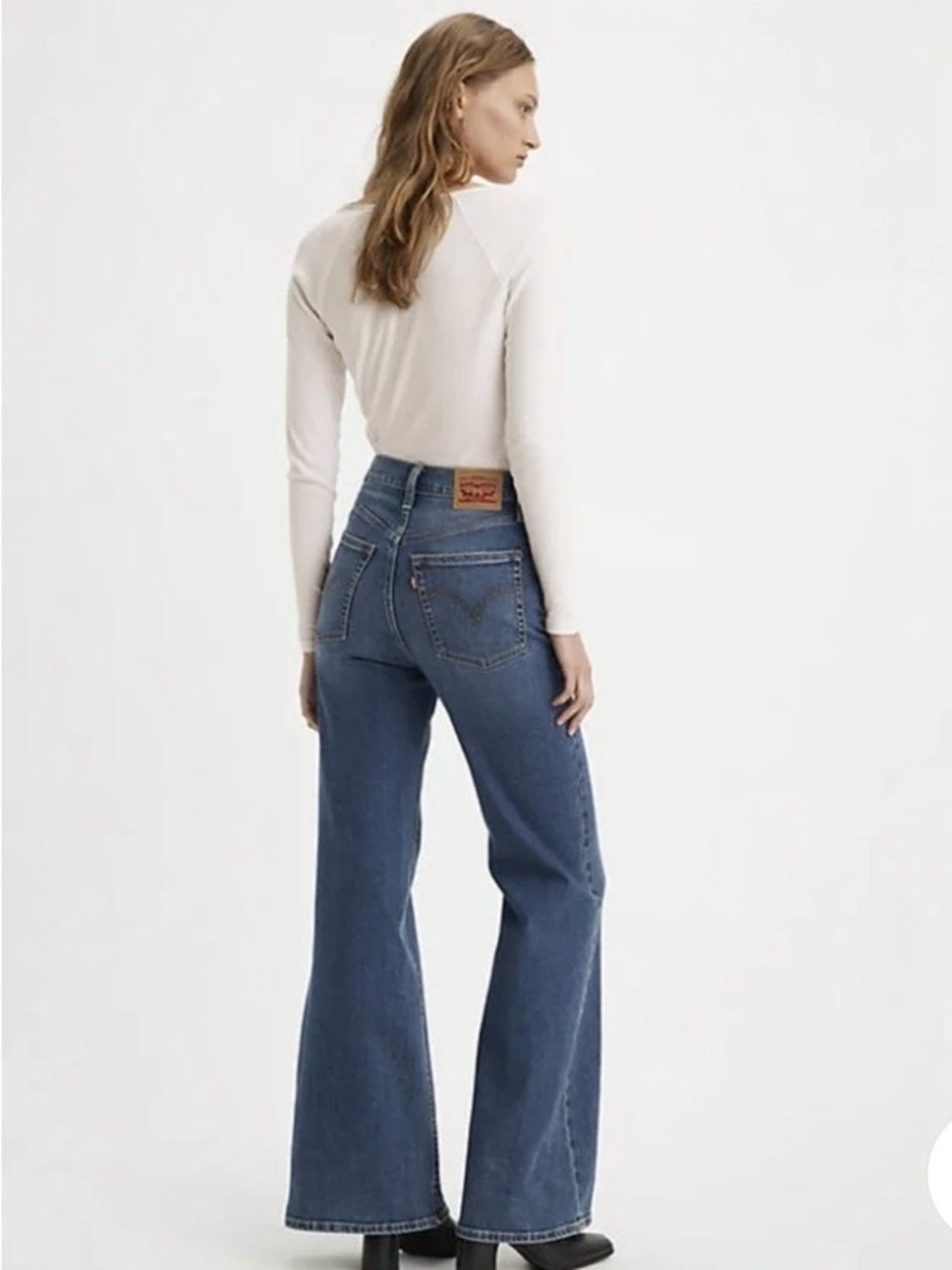 Levi's Ribcage Bell High Rise Flare Blue 24 - Picture 3 of 13